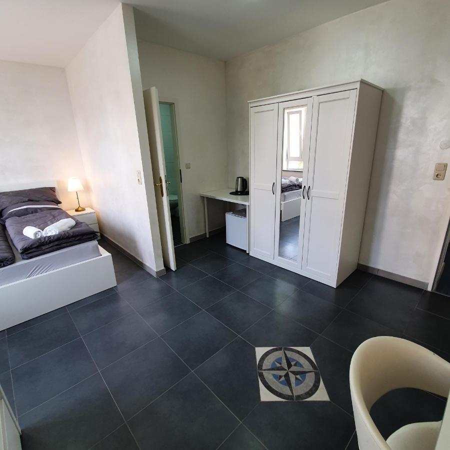 Bad Soden / And Guest house *